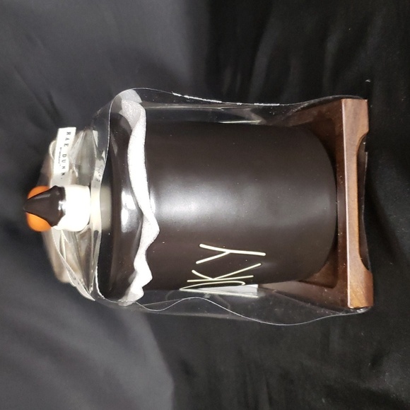 Rae Dunn NWT TRICK OR TREAT and SPOOKY Canister Set on Wood Base - Picture 4 of 6
